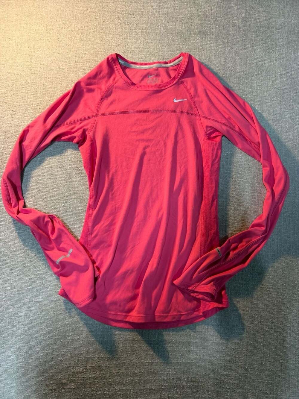 Nike Miler Dri-FIT Women's Long Sleeve Running Shirt Pink Size XS